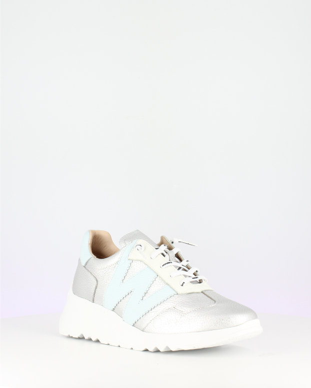 E-6770 trainers