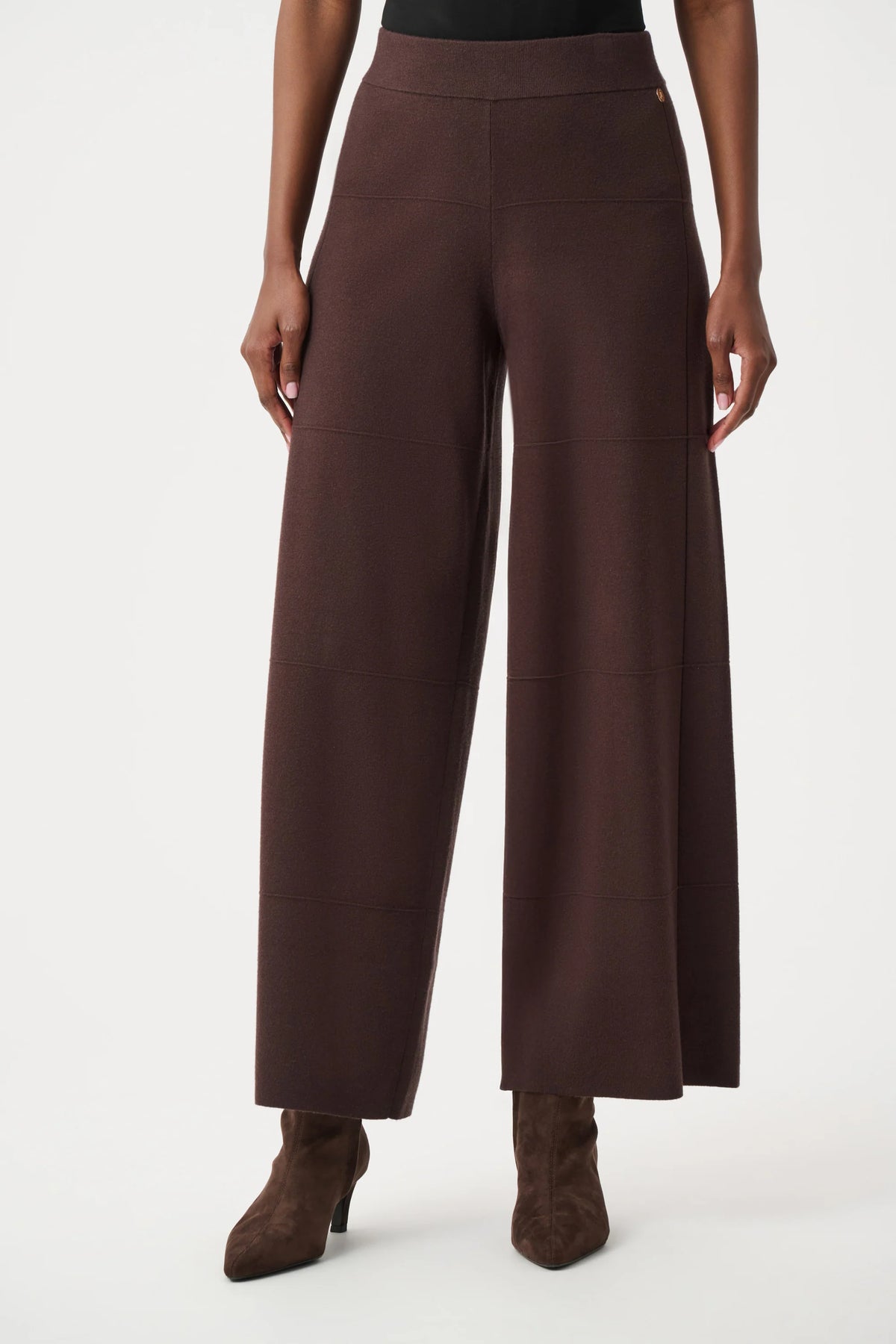 Joseph Ribkoff Joseph Ribkoff Mocha Pull-On Pants in Mocha, style 261982F26 side view showing the leg silhouette