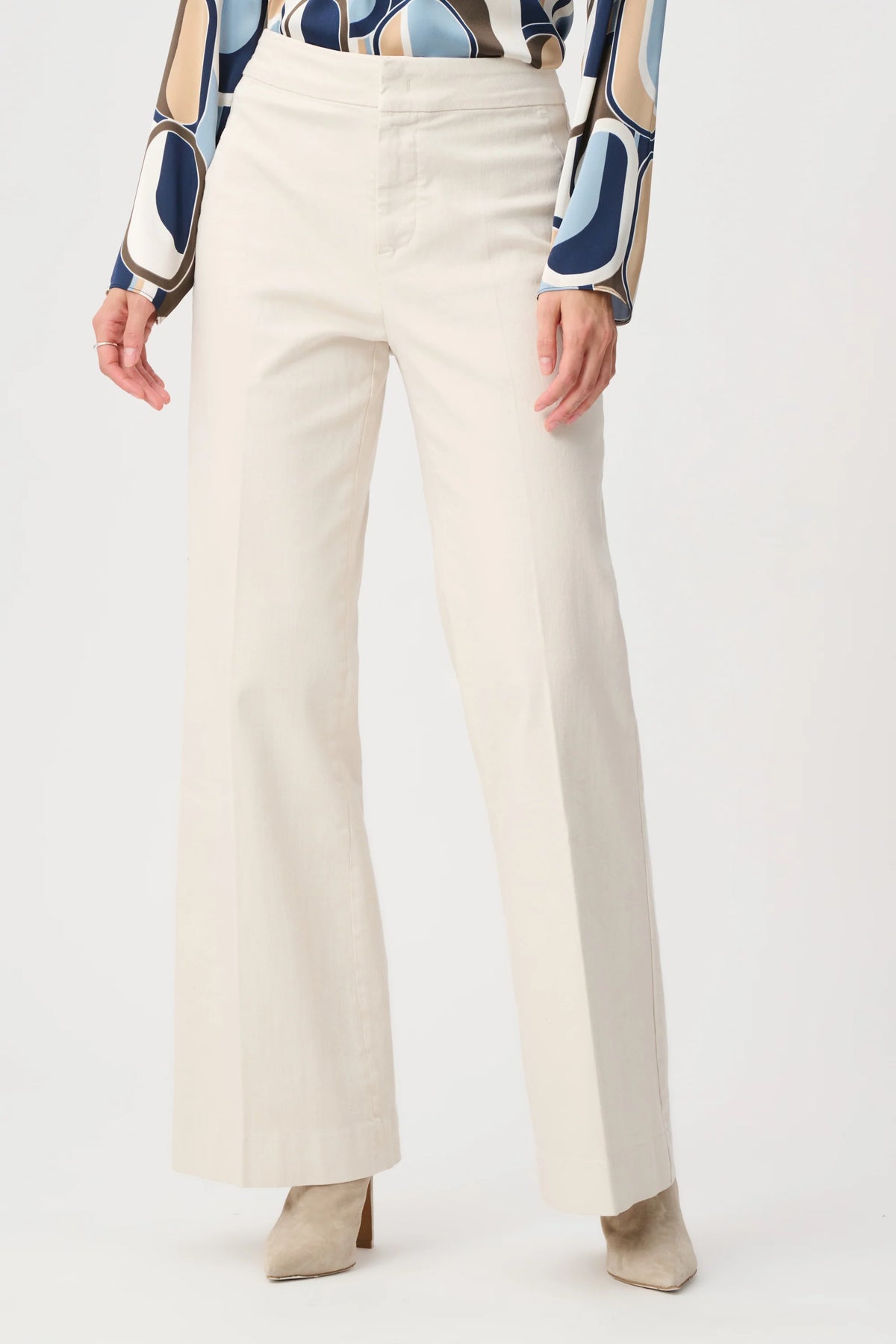 Joseph Ribkoff Chloe Stretch Denim High-Rise Wide-Leg Jeans in Birch, style 263902 front view showing the leg silhouette