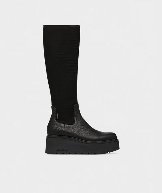 Marco Moreo Kelly boots in Black side view