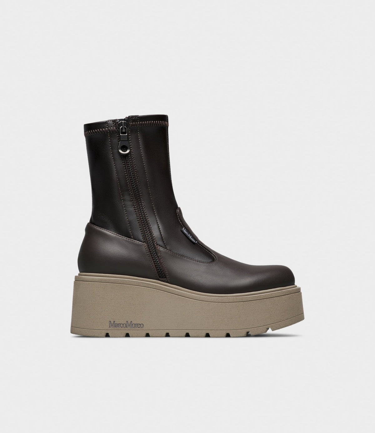 Contrast Boot
