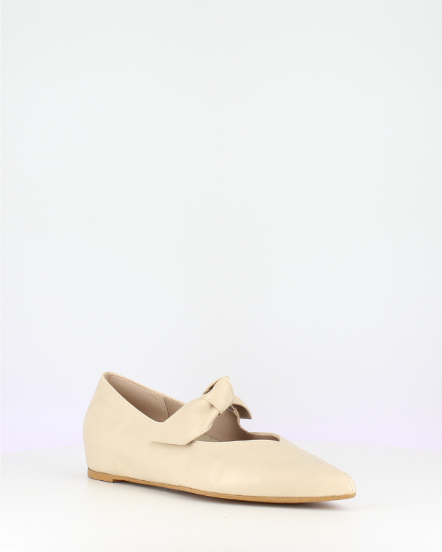 A-3840 flat