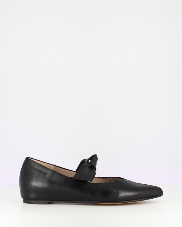 A-3840 flat