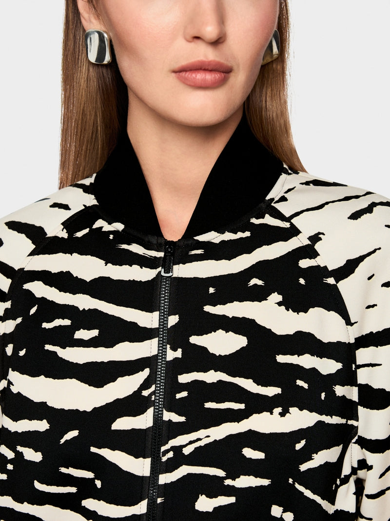 AS31.04J03 jacket