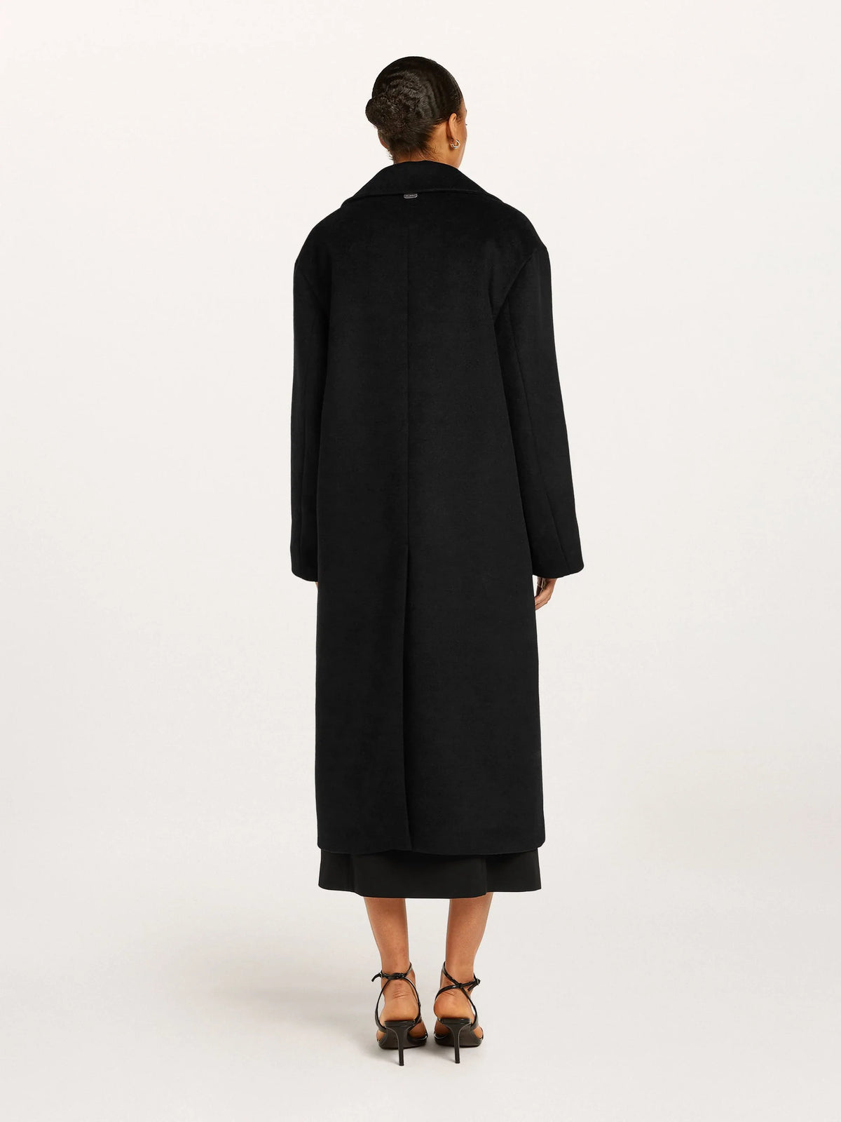 Beaumont Mariah Camel coat back view in black