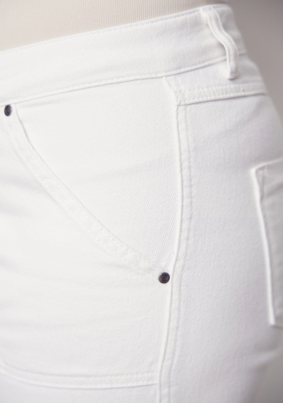 57607 como twill flare pant ss26