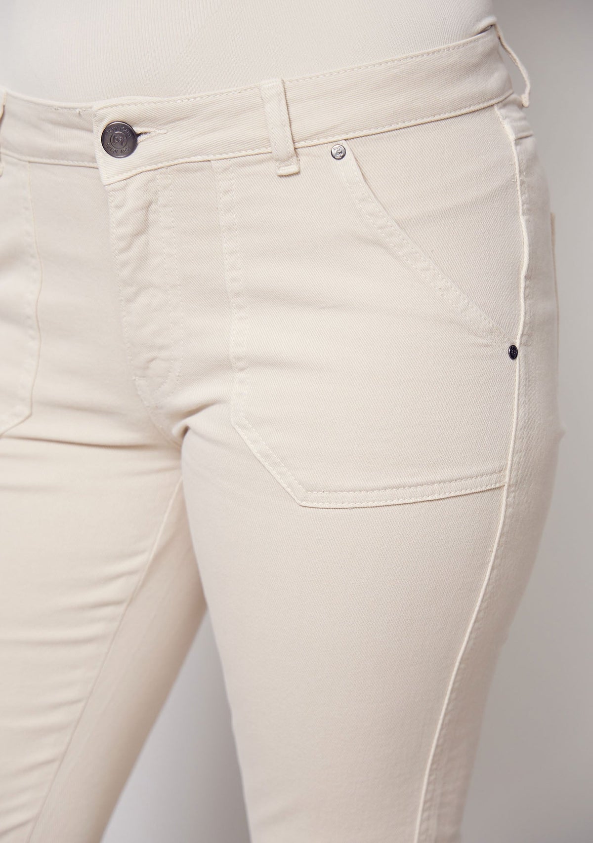 57607 como twill flare pant ss26