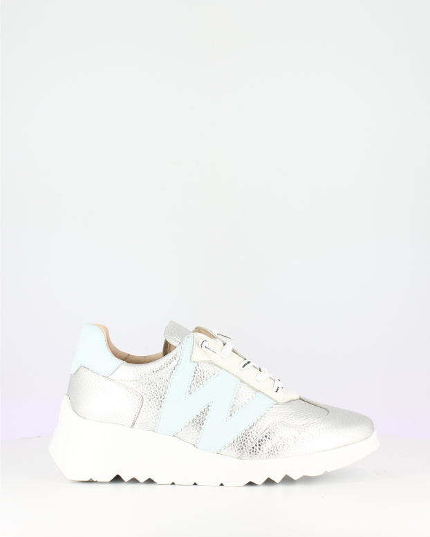 E-6770 trainers