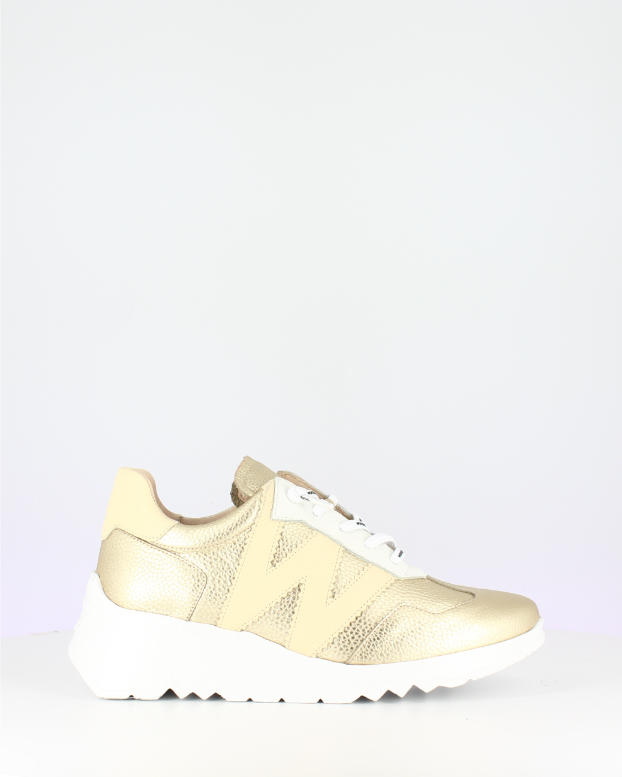 E-6770 trainers