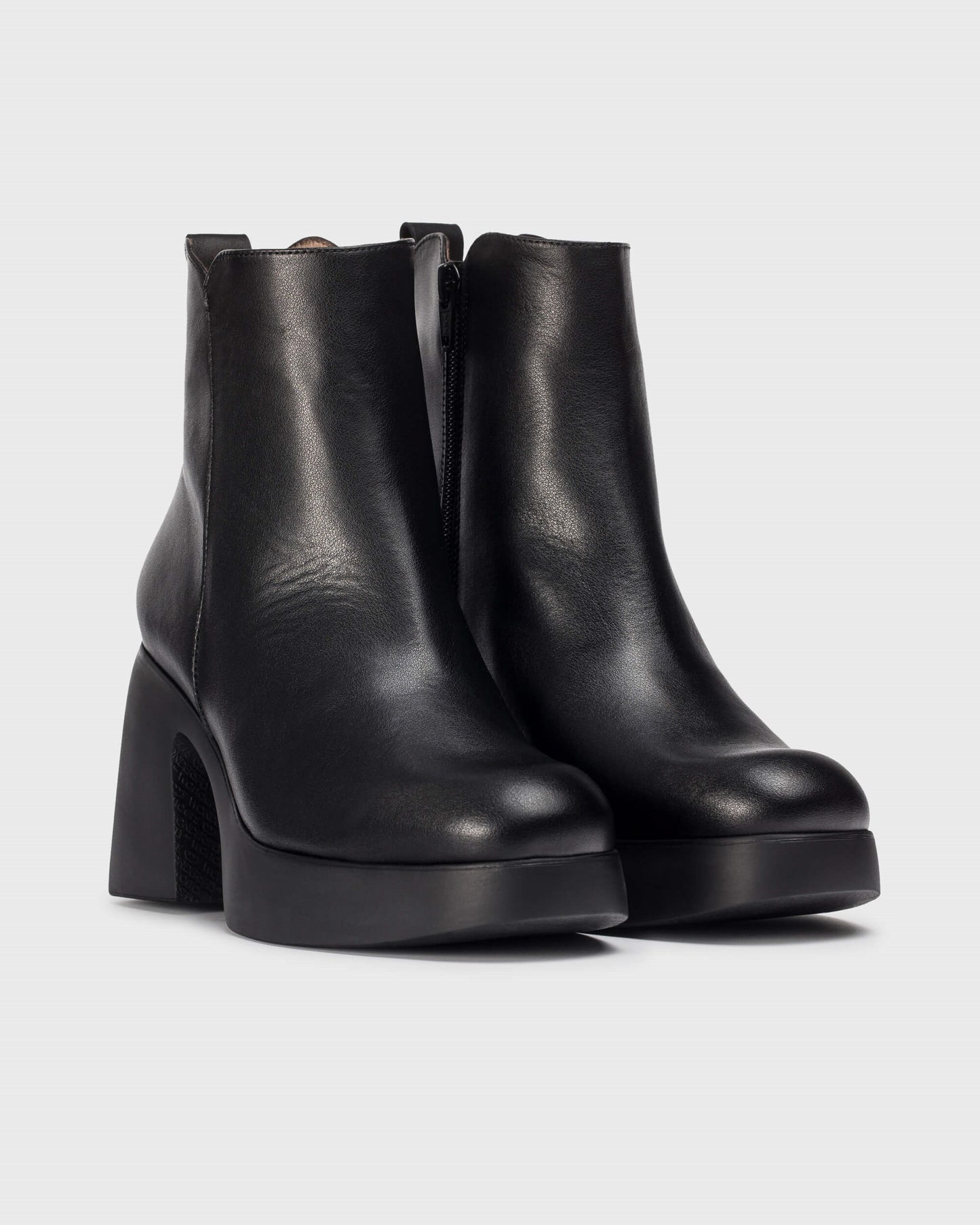 Wonders Platform Heeled Boot