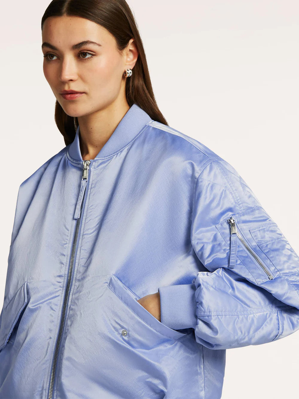 BM02110261 bomber jacket