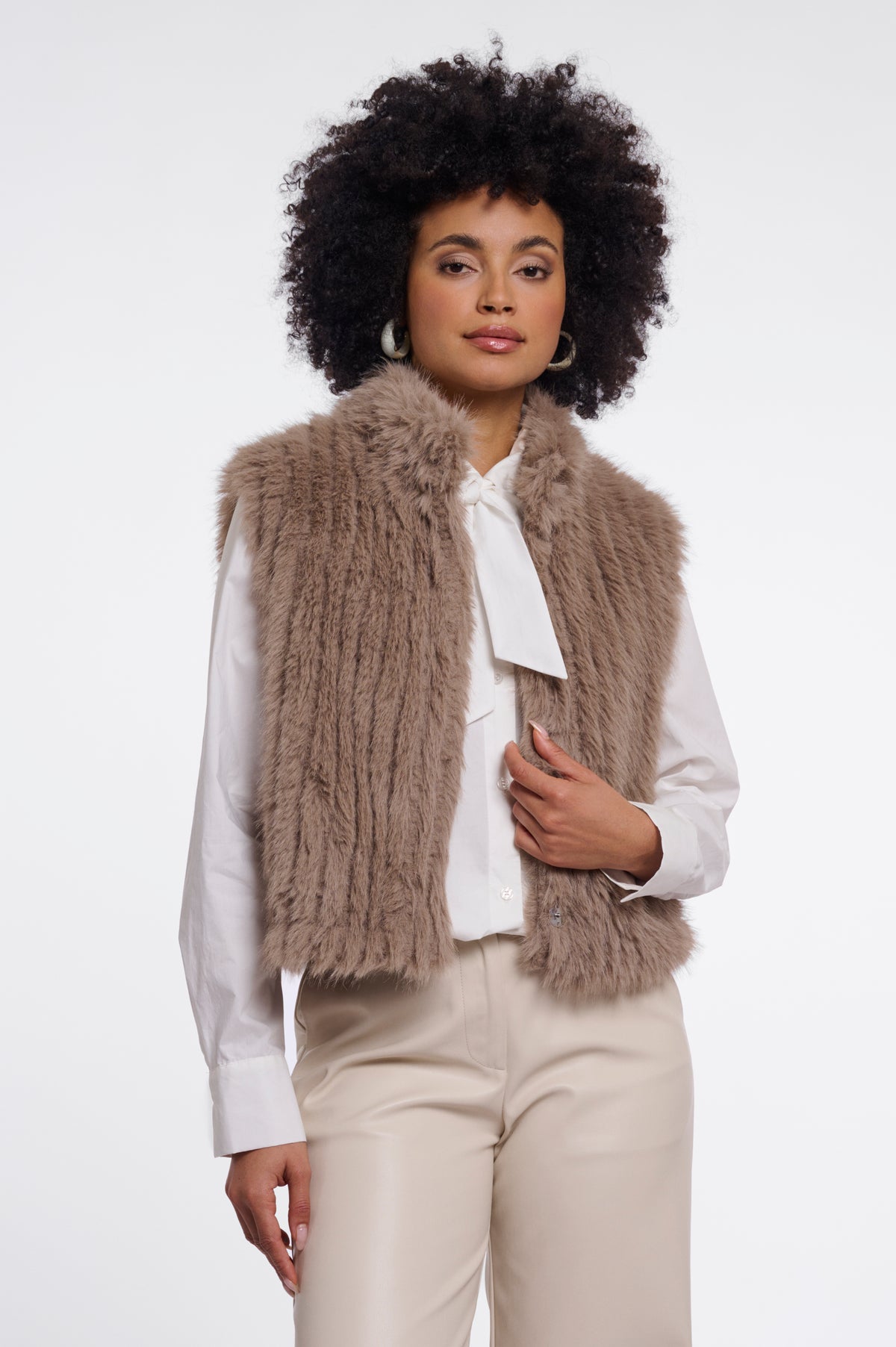 Rino & Pelle Dava Waistcoat in Mocha Latte front view