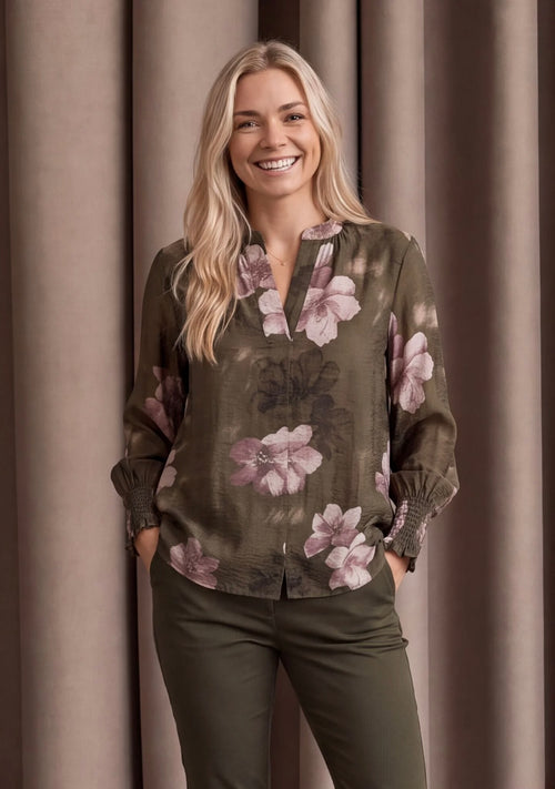 I SAY Ane Printed Blouse in Khaki Flowerdream front view