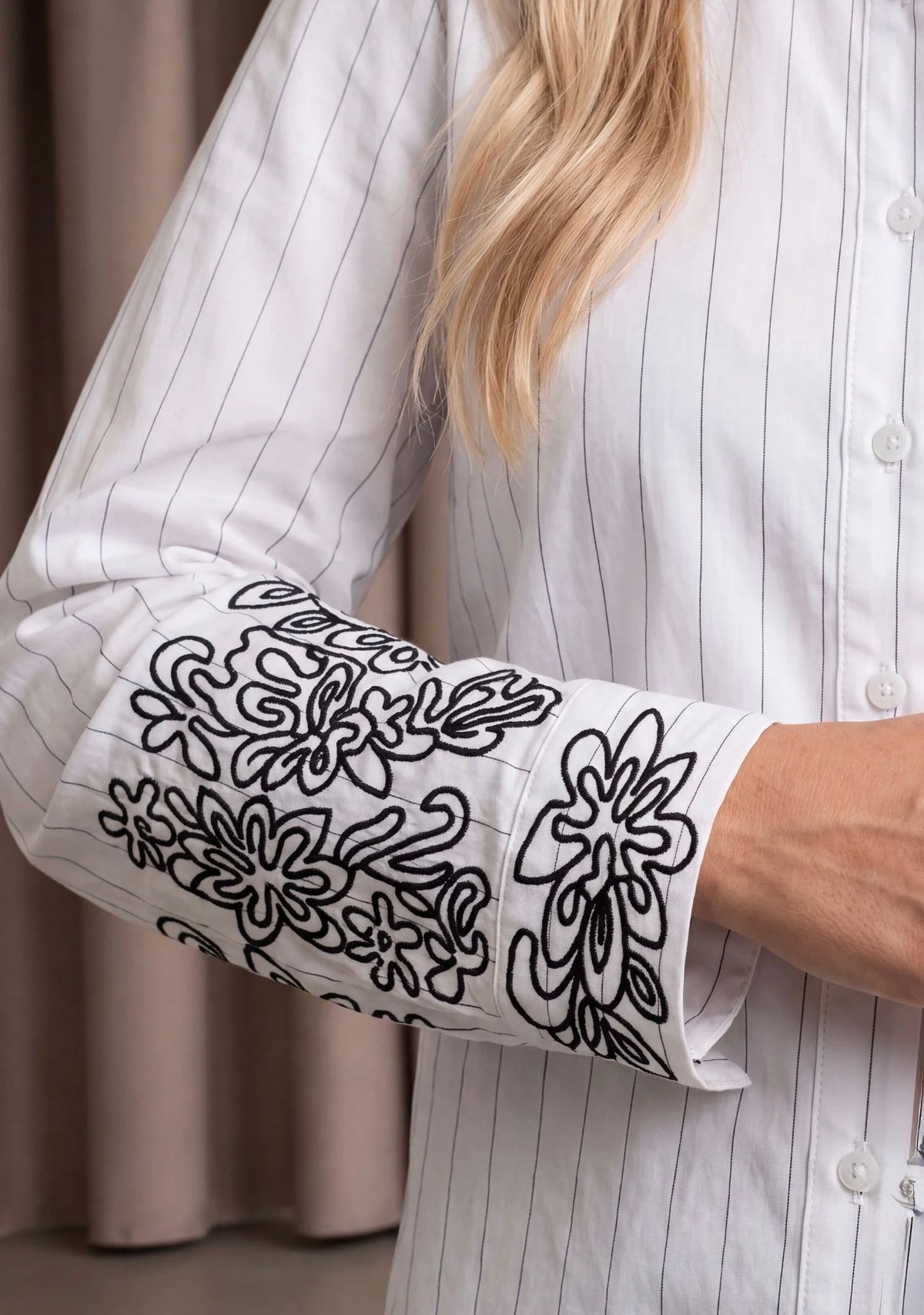 Sigga Embroidery Shirt