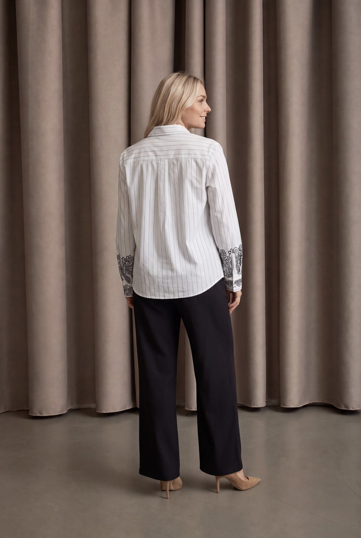 I SAY Sigga White Pinstripe shirt back view