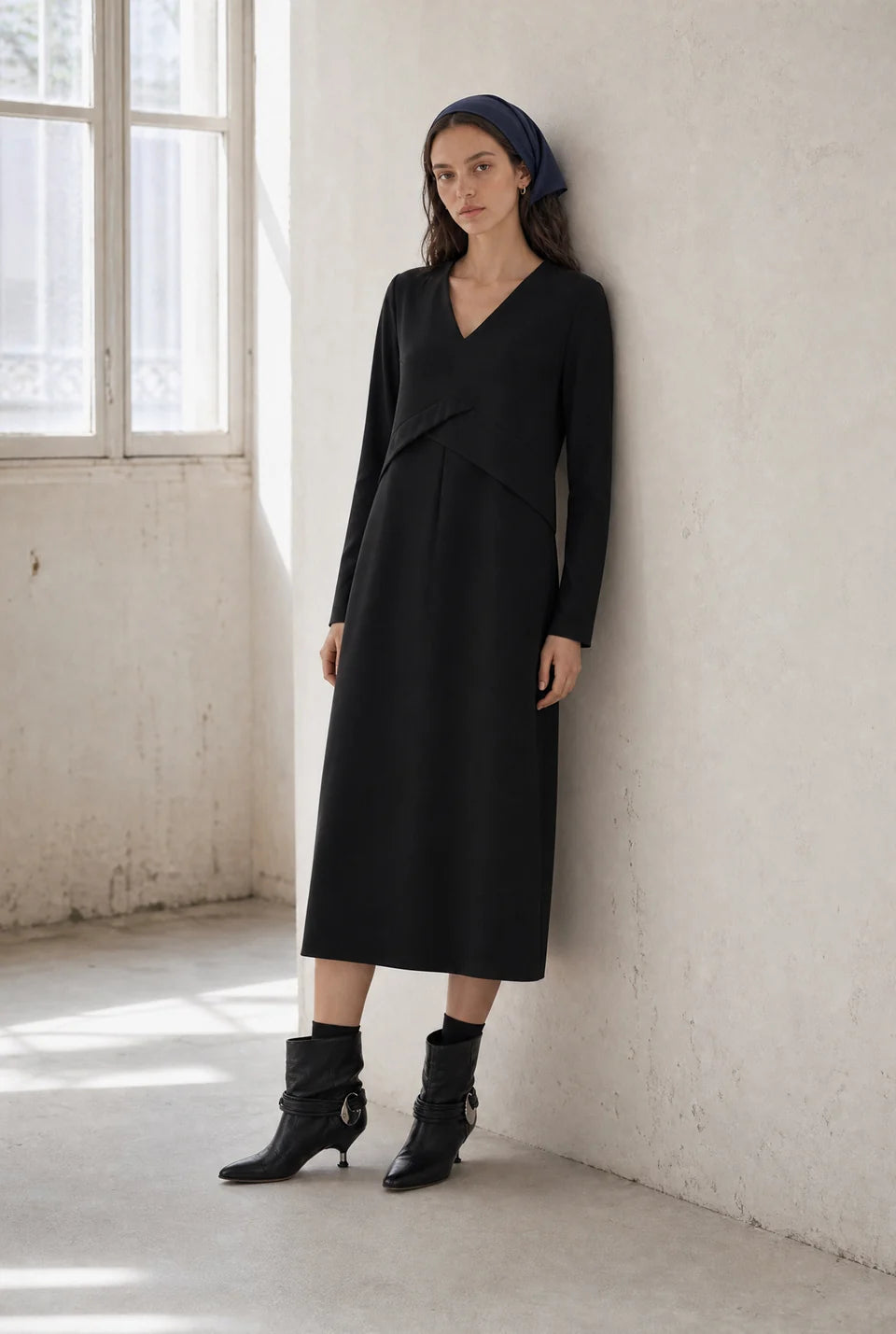 Jane Lushka U92610P25 Black dress