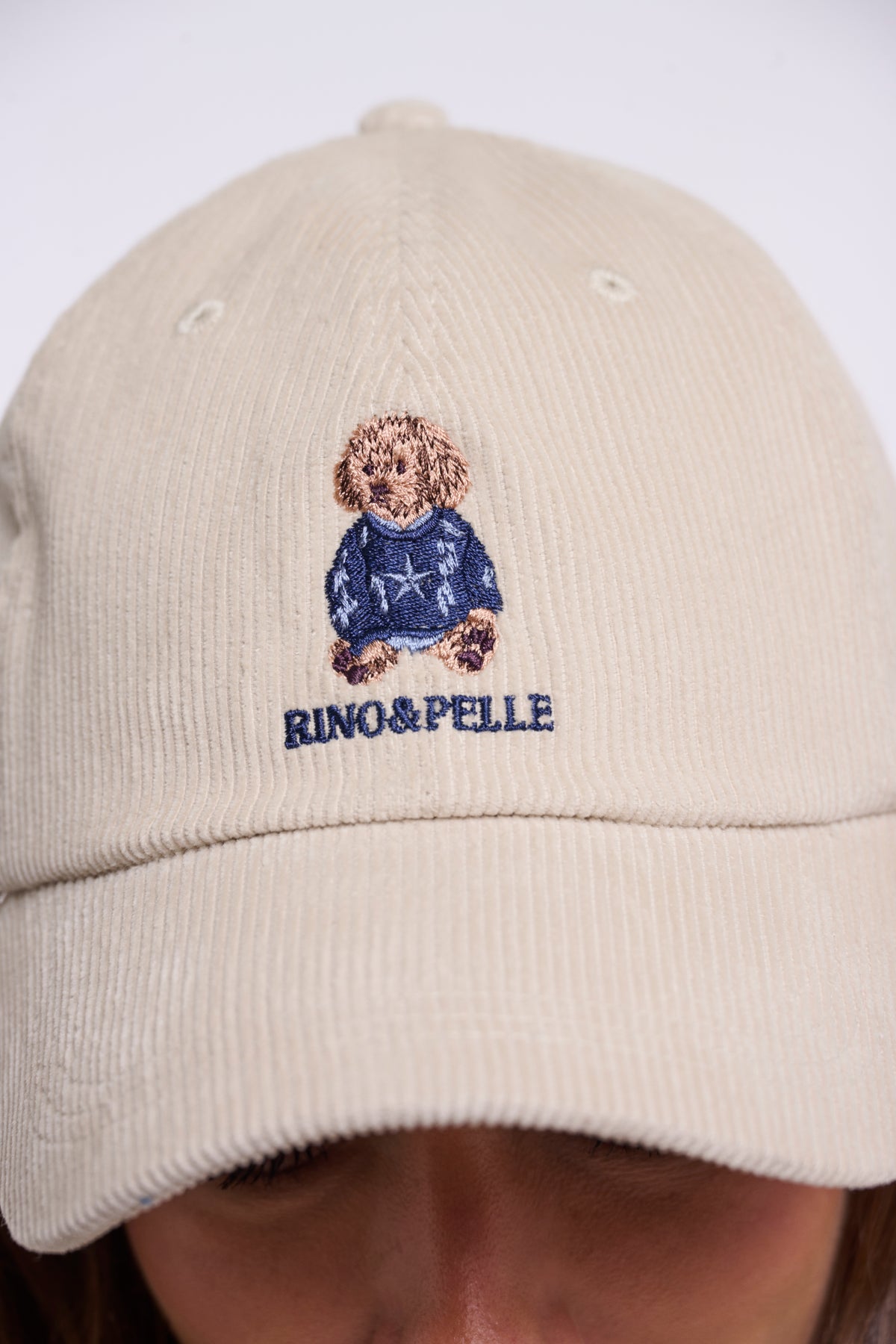 Rino & Pelle Jimmy Cap showing curved peak