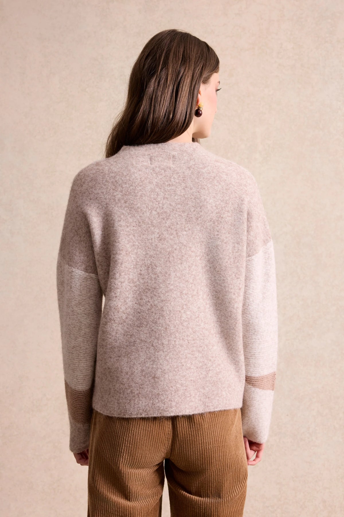 Leo & Ugo Beige graphic sweater