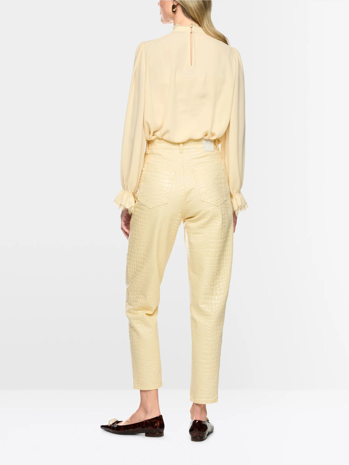 Marc Cain BC 51.18 W90 Lamb's Wool blouse back