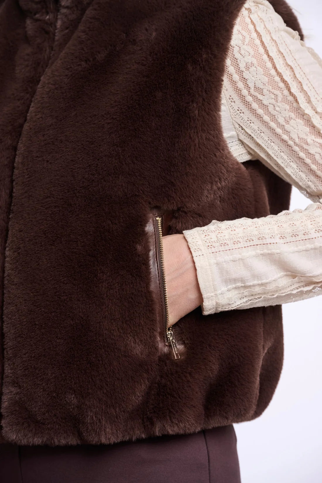 RIno & Pelle Nikki short faux fur vest front model view