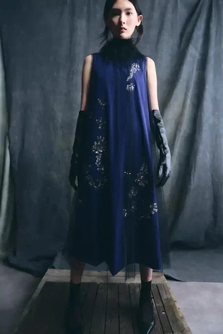 Psophia long Tulle Dress in Night