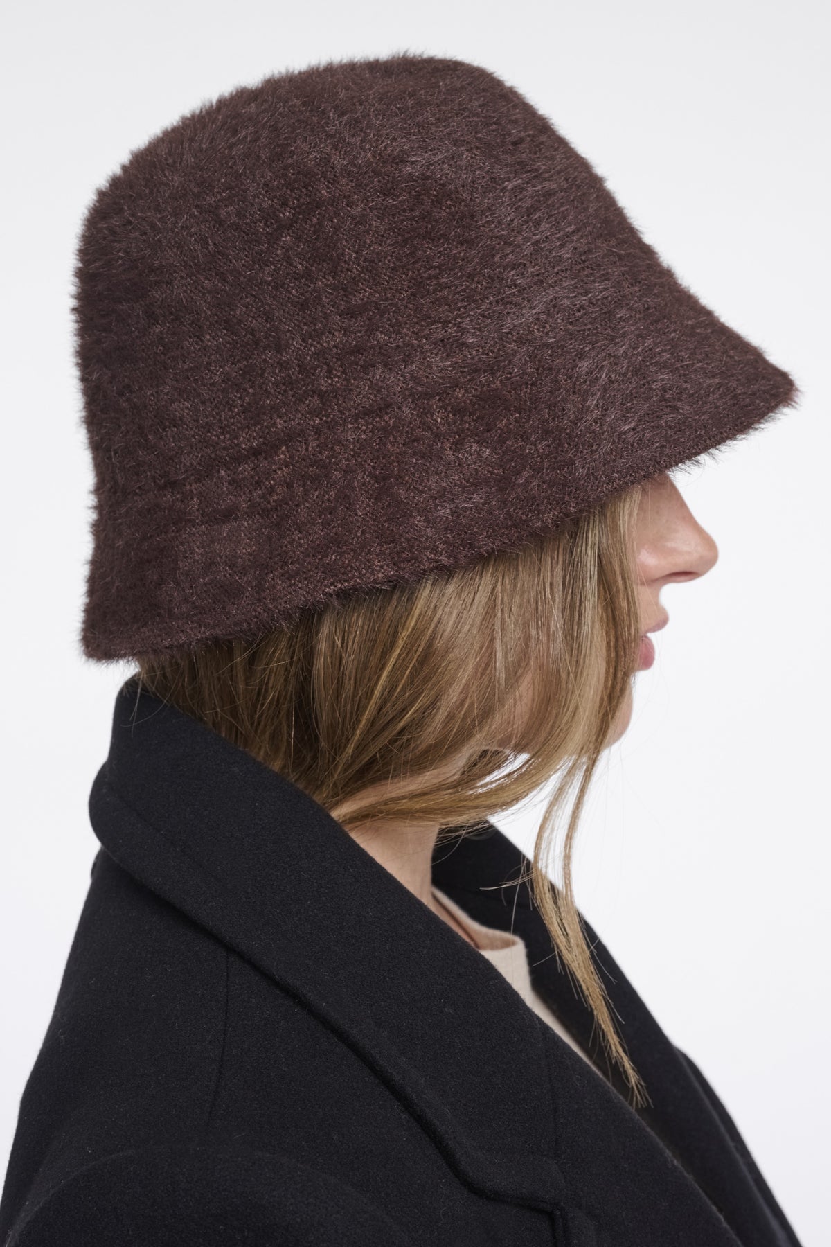 Rino & Pelle Sabeau bucket hat side view