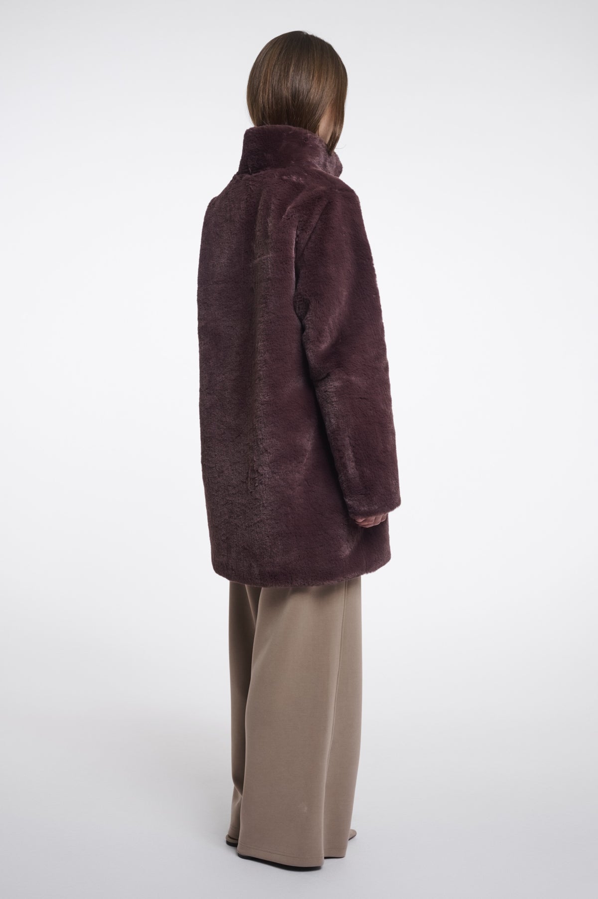 Rino & Pelle Nonna CHOCLATE BEAN coat full outfit view