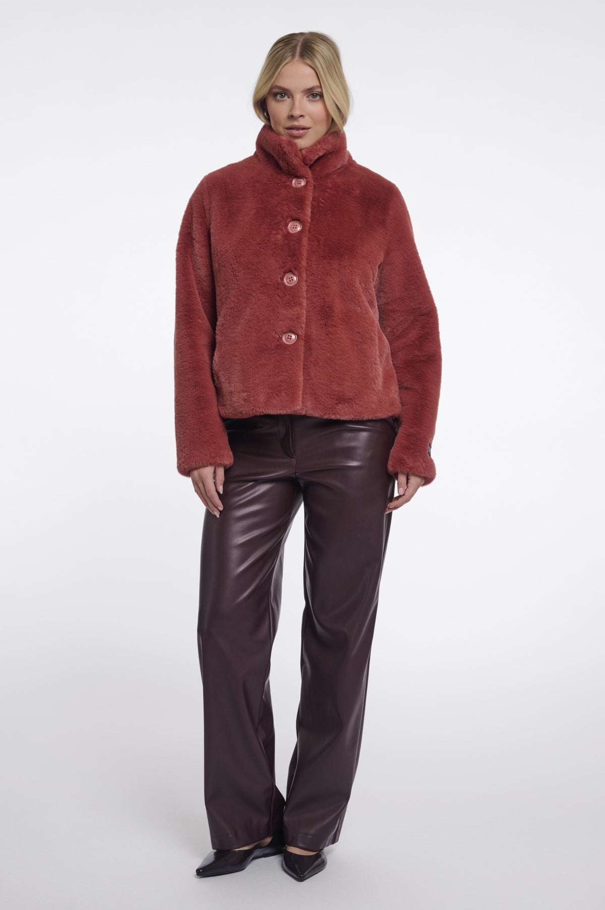 Rino & Pelle Vie jacket styled with trousers antique rogue