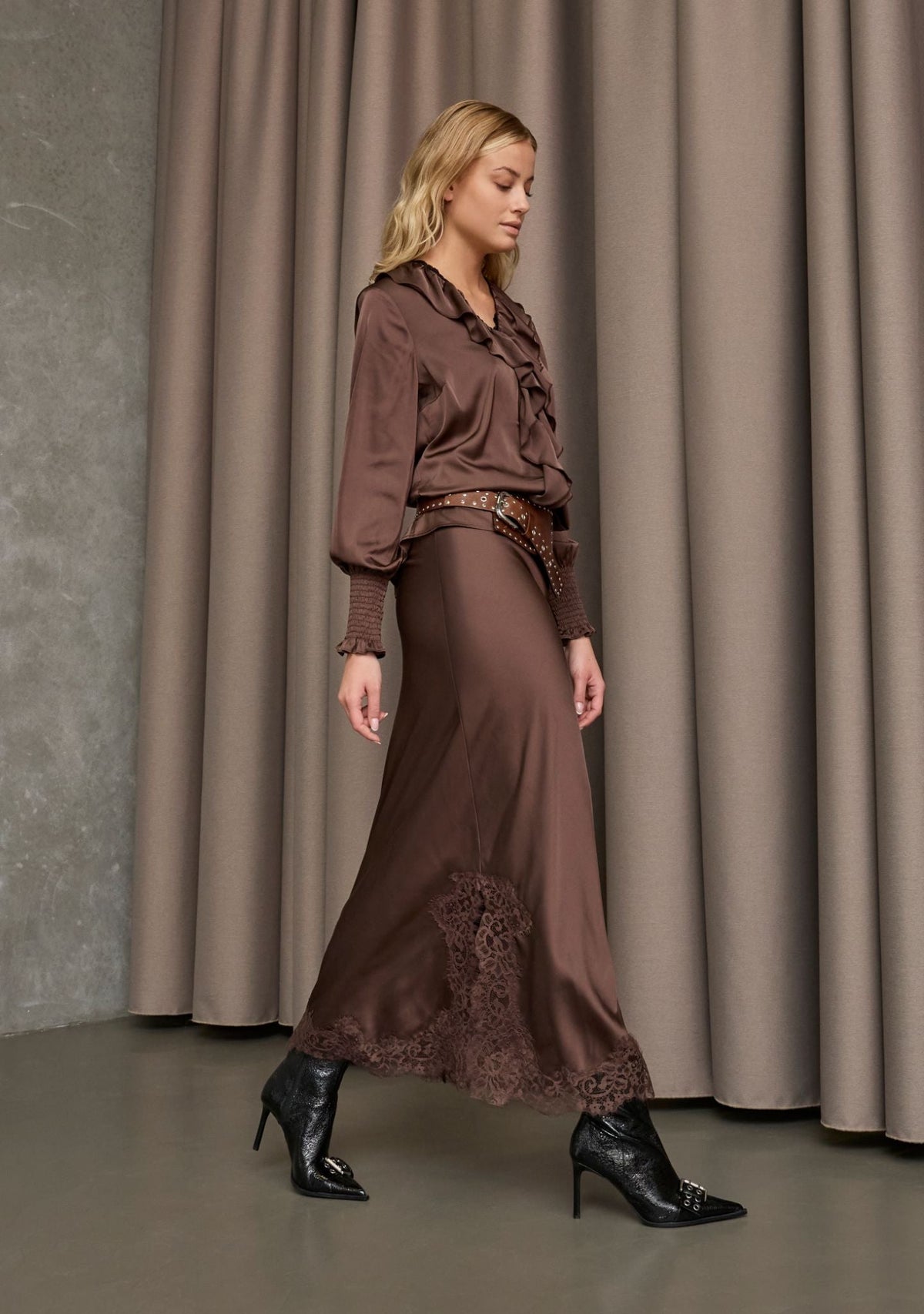 I SAY Steff Dark Brown blouse styled on model