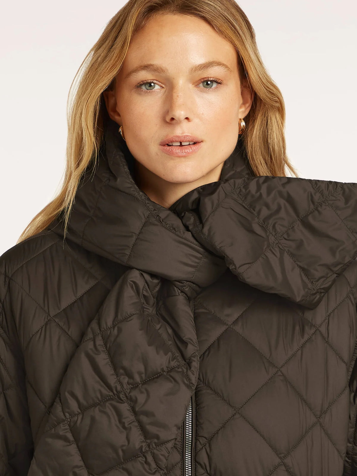 Beaumont Violetta quilted jacket in dark brown with detachable hooded bow
