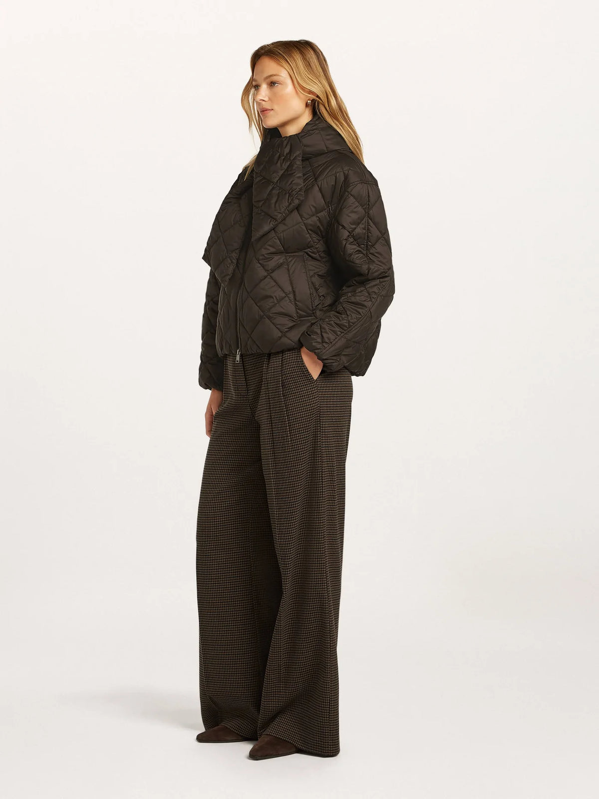 Beaumont Violetta lightweight quilted jacket in dark brown