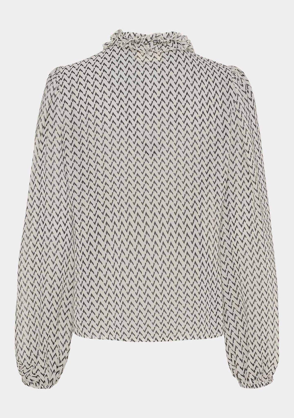 Vibse Ruffle Blouse