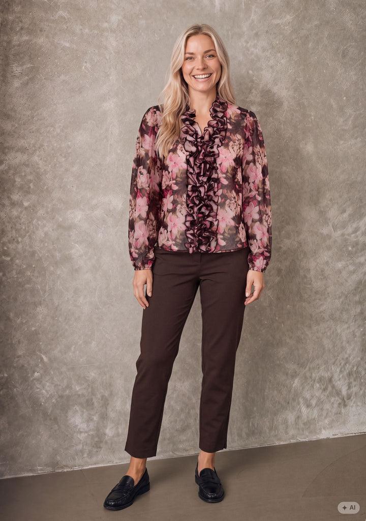 Vibse Ruffle Blouse