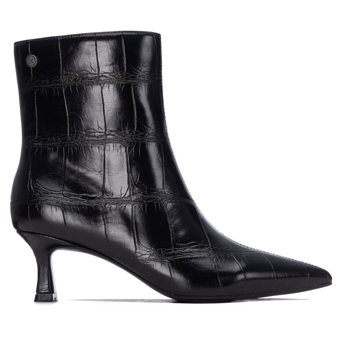 XTI 14621802 Black ankle boot opposite side profile