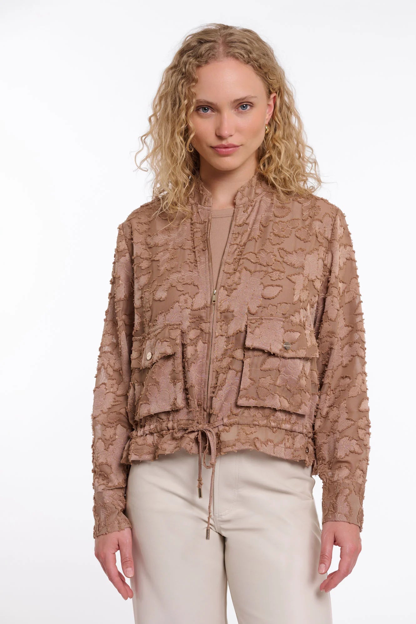 Priori jacket